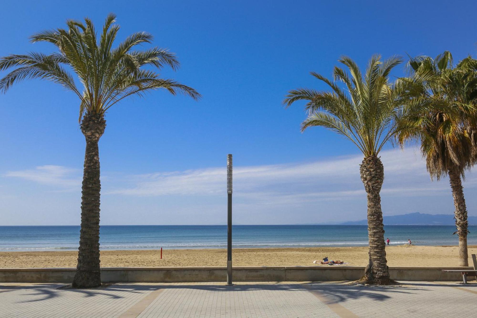 Santillana Homestay By Turismar Salou Exteriér fotografie