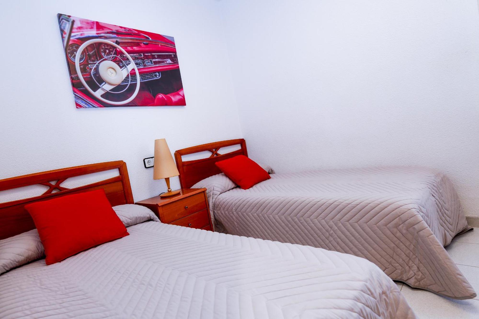 Santillana Homestay By Turismar Salou Exteriér fotografie