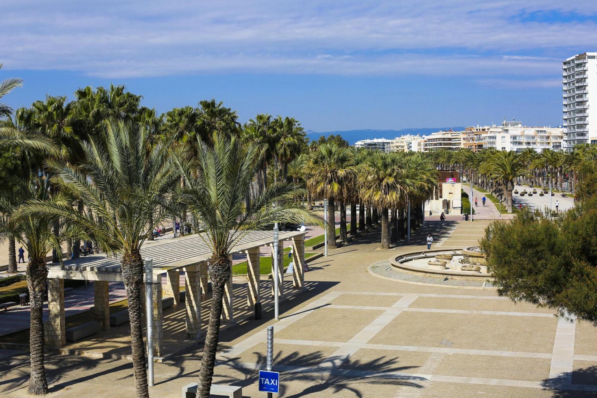 Santillana Homestay By Turismar Salou Exteriér fotografie