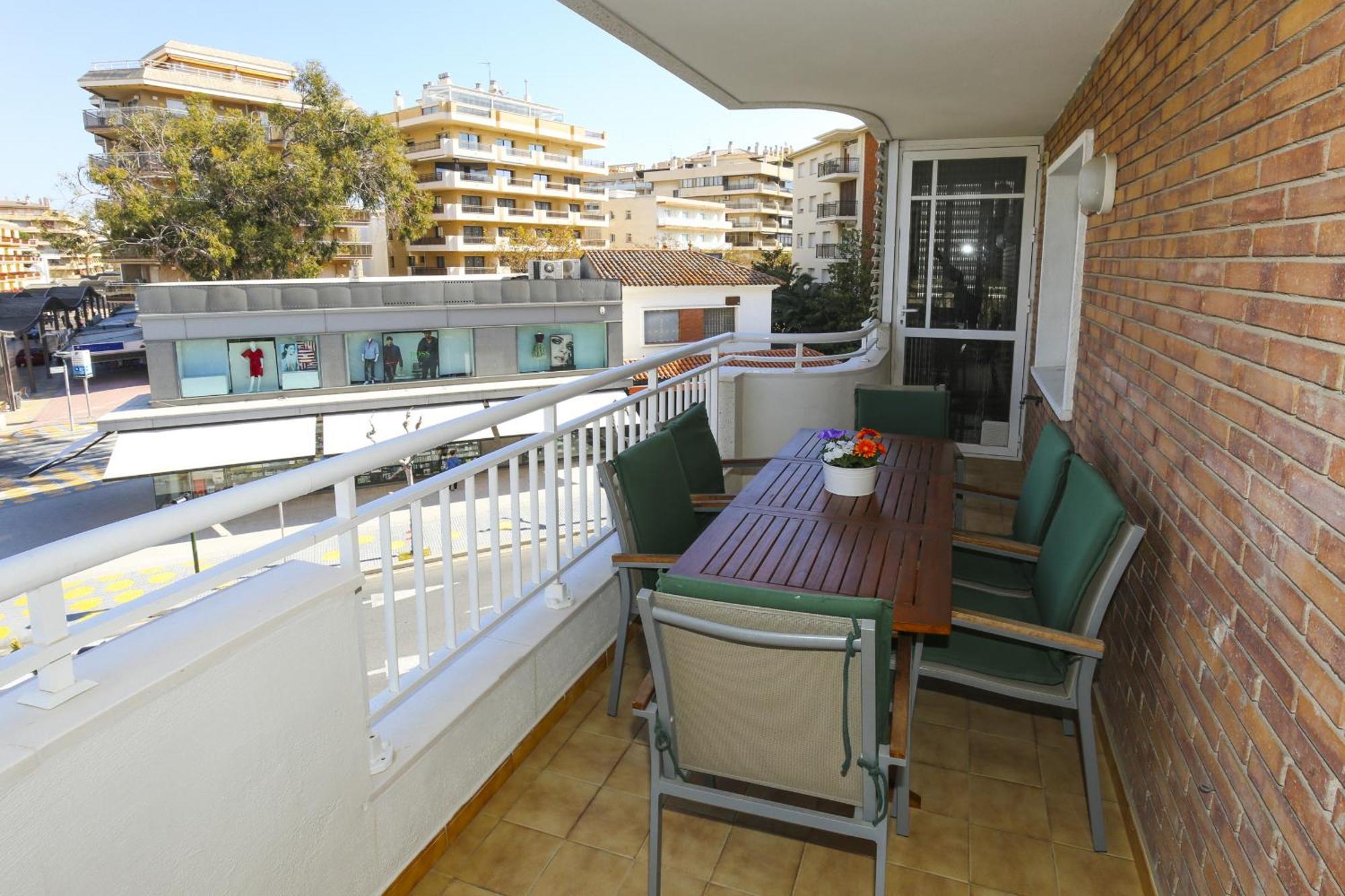 Santillana Homestay By Turismar Salou Exteriér fotografie